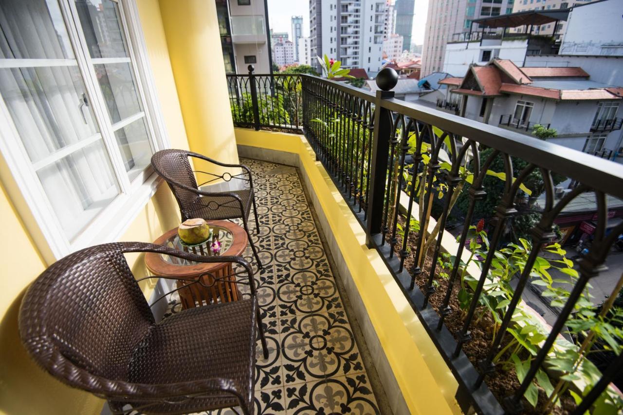 Khmer Surin Boutique Guesthouse Phnom-Penh Buitenkant foto