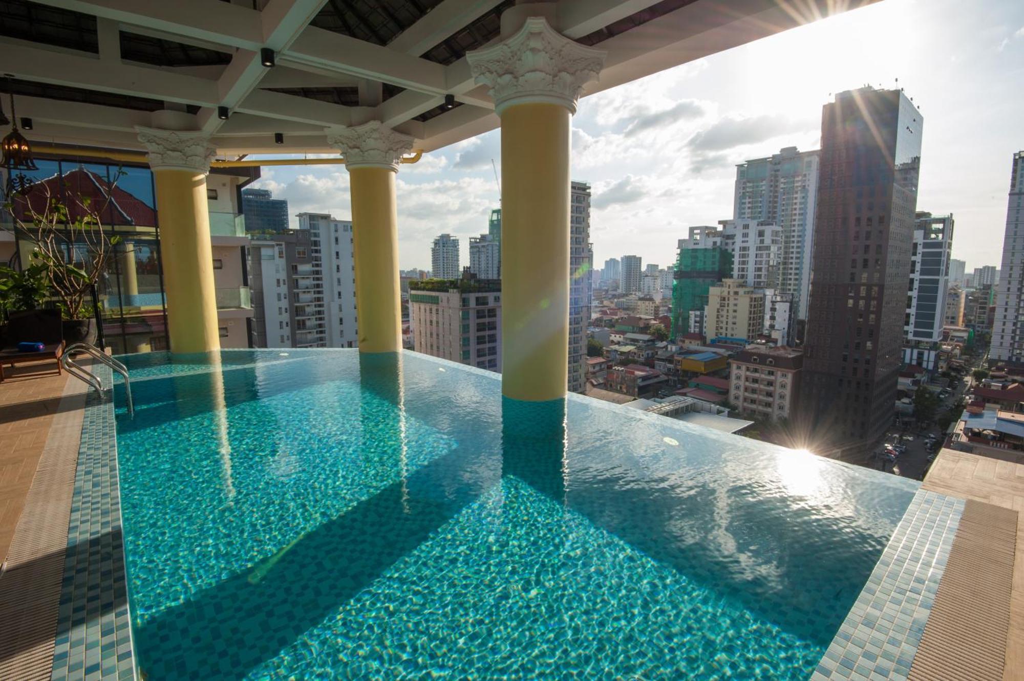 Khmer Surin Boutique Guesthouse Phnom-Penh Buitenkant foto